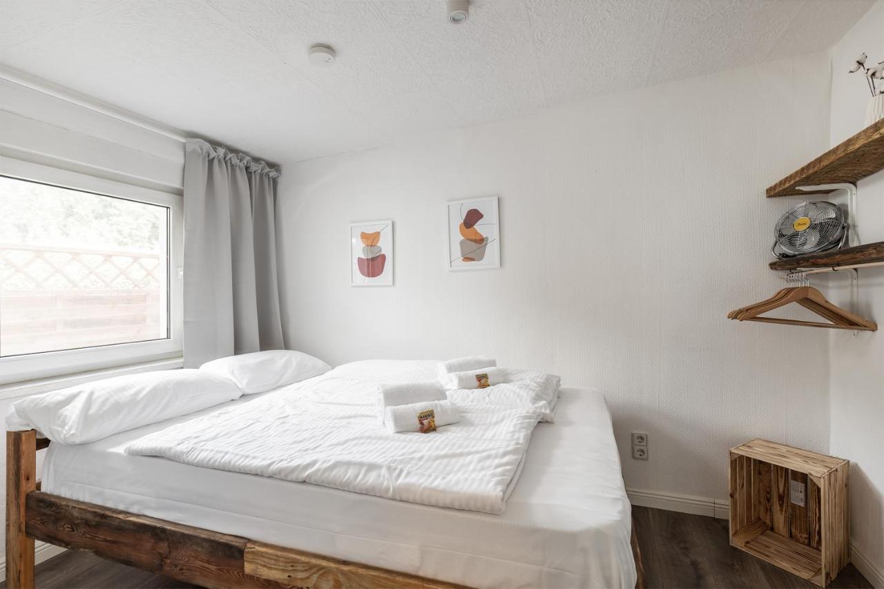 Am Grimnitzsee Gemutliches Tiny House Bungalow Mit Sauna Und Kamin Joachimsthal Eksteriør bilde