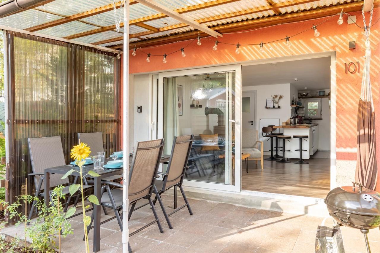 Am Grimnitzsee Gemutliches Tiny House Bungalow Mit Sauna Und Kamin Joachimsthal Eksteriør bilde